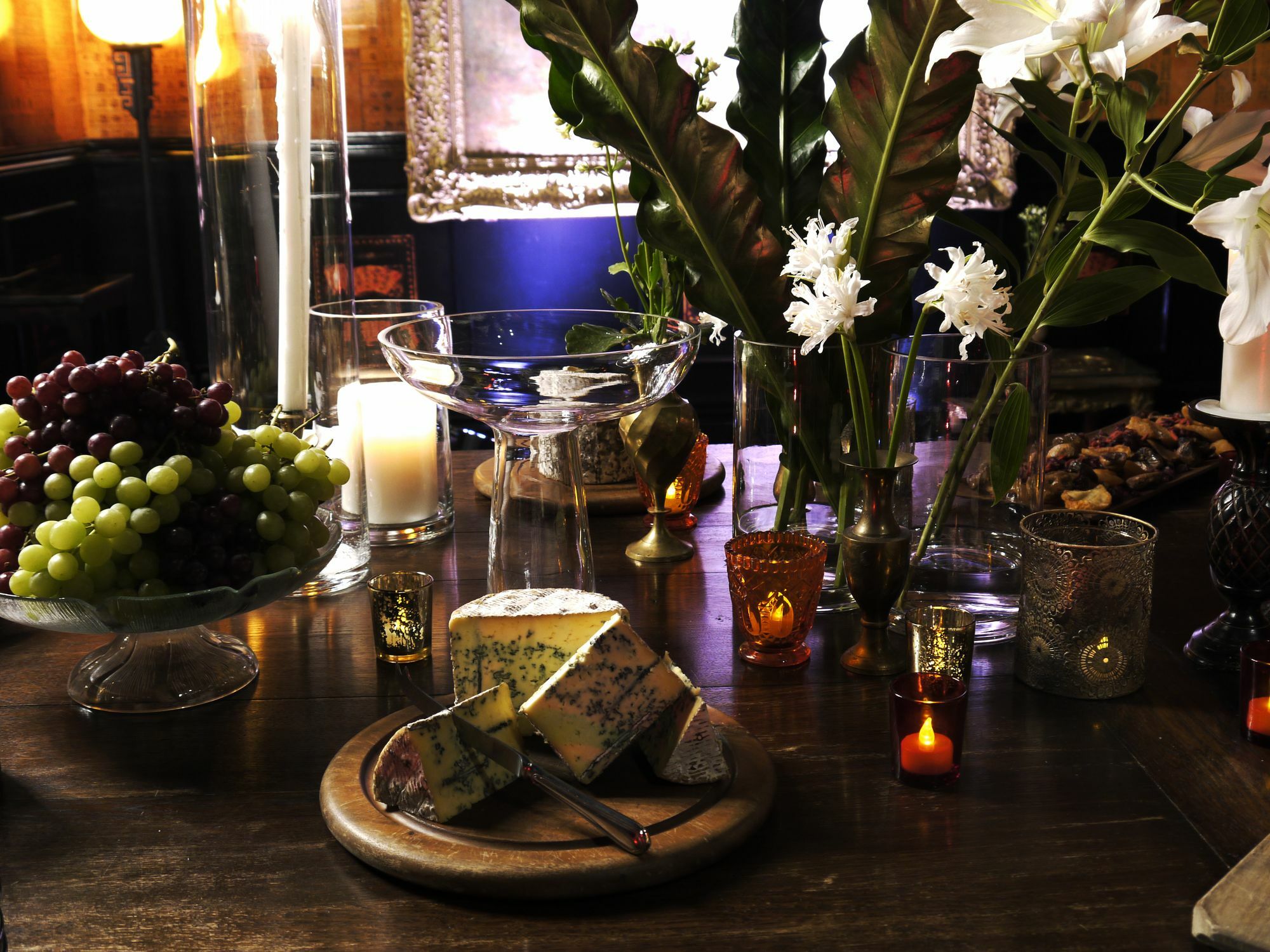 Museum Apartment Hotel, Independent Collection By Evt Wellington Zewnętrze zdjęcie A cheese board at a party