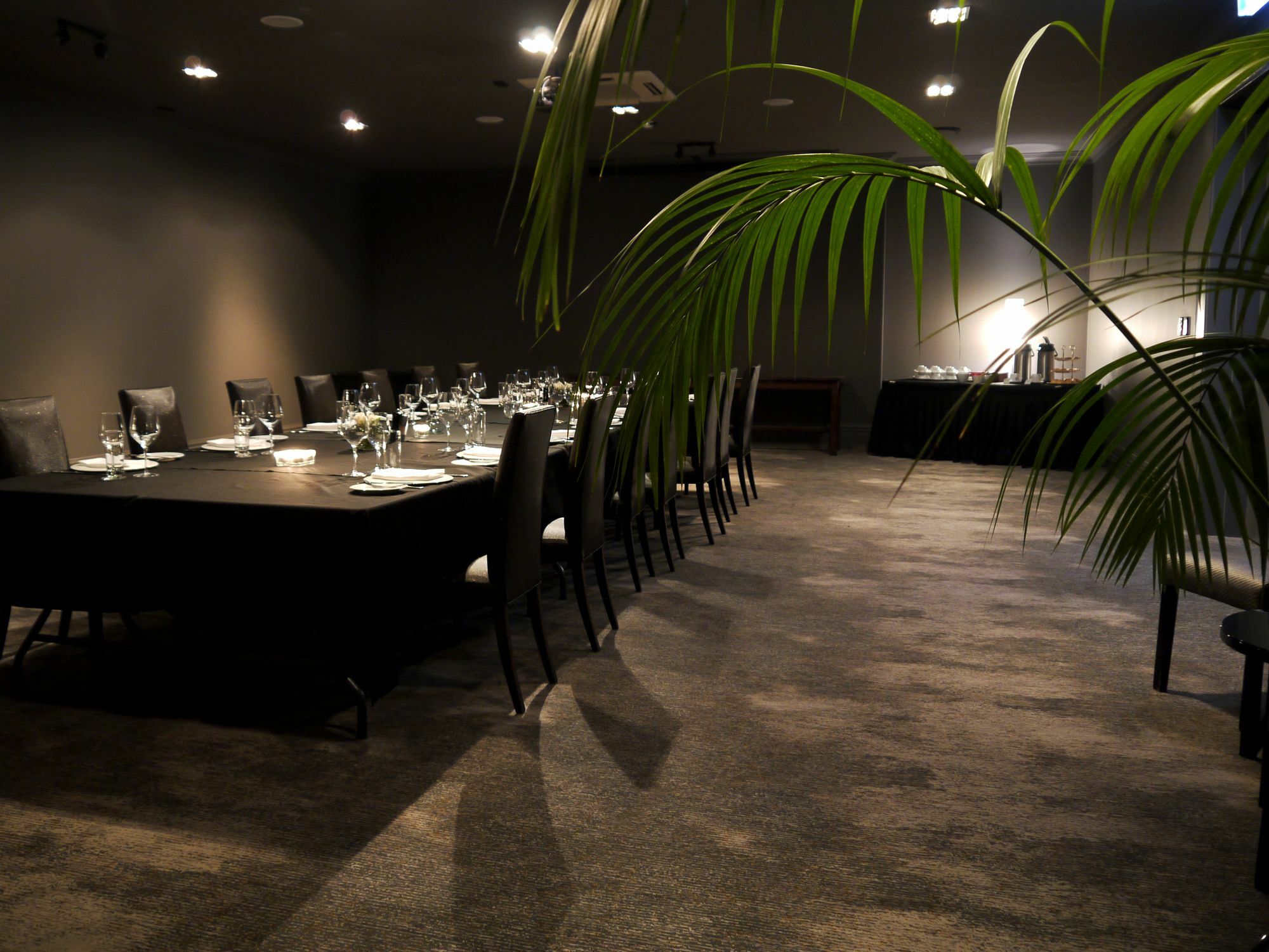 Museum Apartment Hotel, Independent Collection By Evt Wellington Zewnętrze zdjęcie Restaurant "Le Passage" in Paris